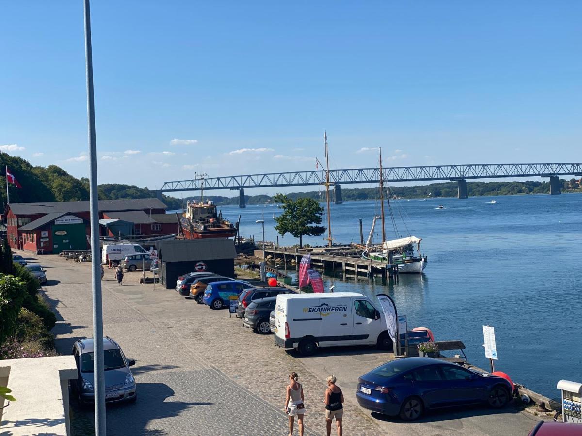 Dock House 95-97 Apartment Middelfart Bagian luar foto